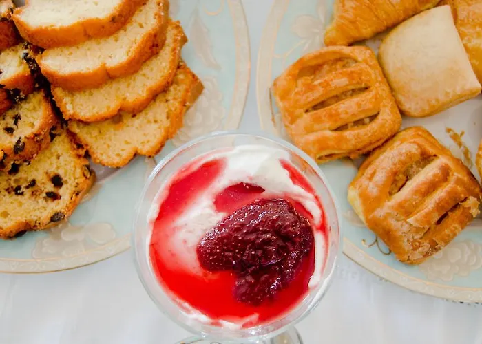 Angel Cave * Oia (Santorini)