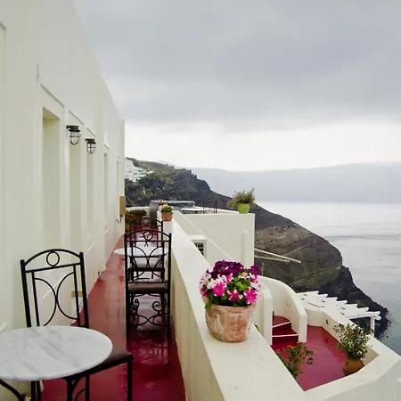 エンジェル ケイブ ハウジズ イア